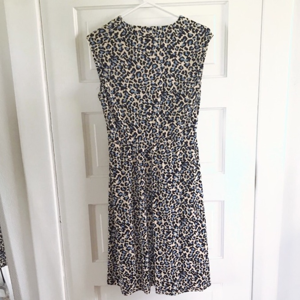 BCBGMaxAzria🌸Dress - Picture 3 of 8